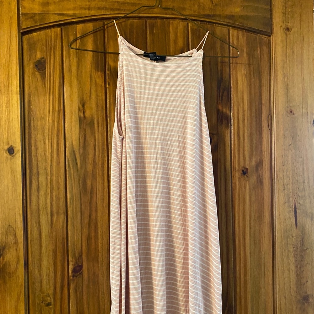 Women’s dress